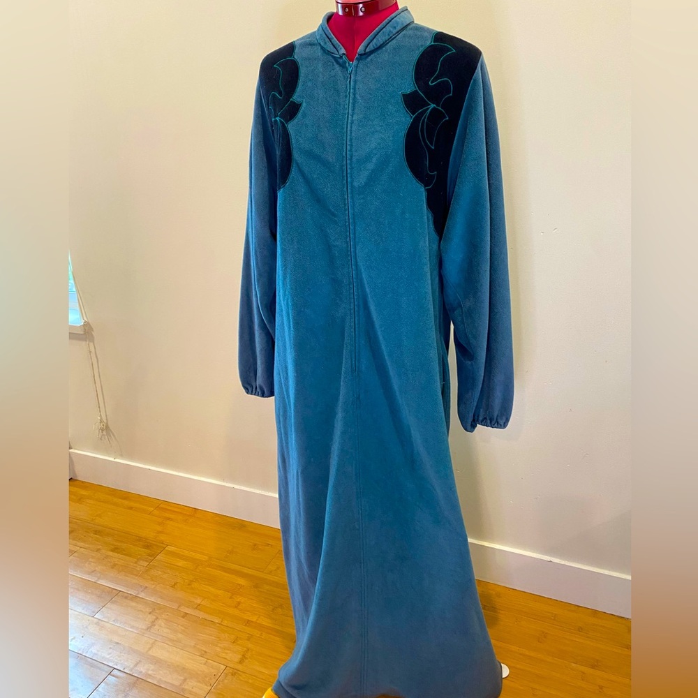 Oscar de la Renta Vintage Lounge Robe